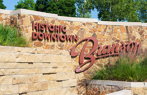 Branson & Eureka Springs Example