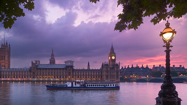 london river unsplash