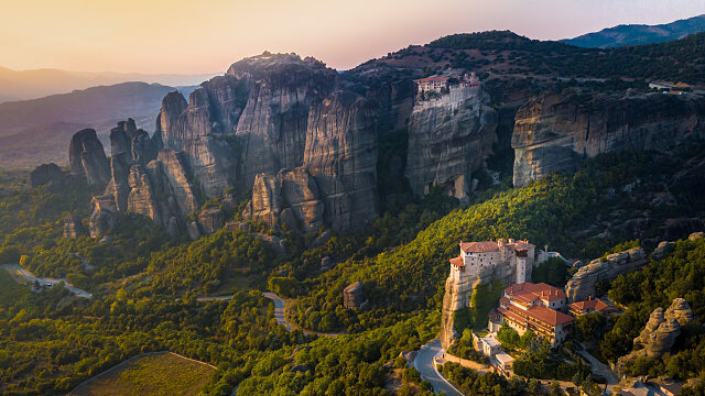 meteora sunset greece