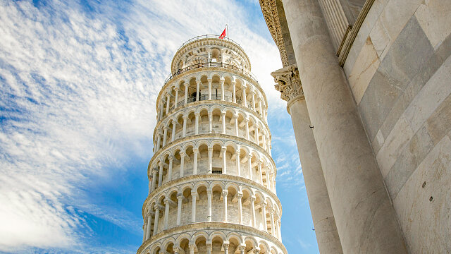 pisa tower unsplash